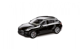 Porsche Model Car Macan Turbo, 1:43