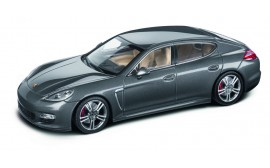 Porsche Model Car Panamera Turbo S