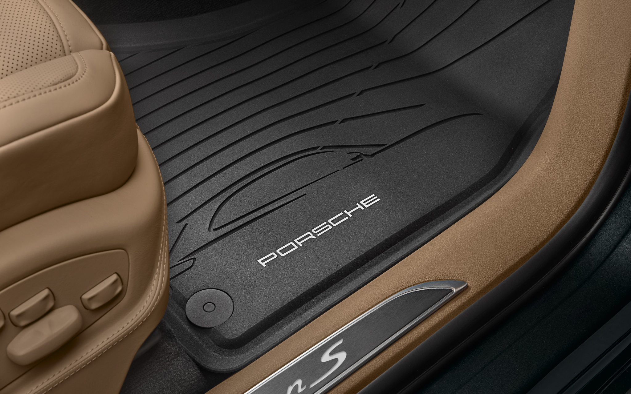 Porsche Macan All-Weather Floor Mats