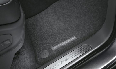 Porsche Cayenne Carpeted Floor Mats